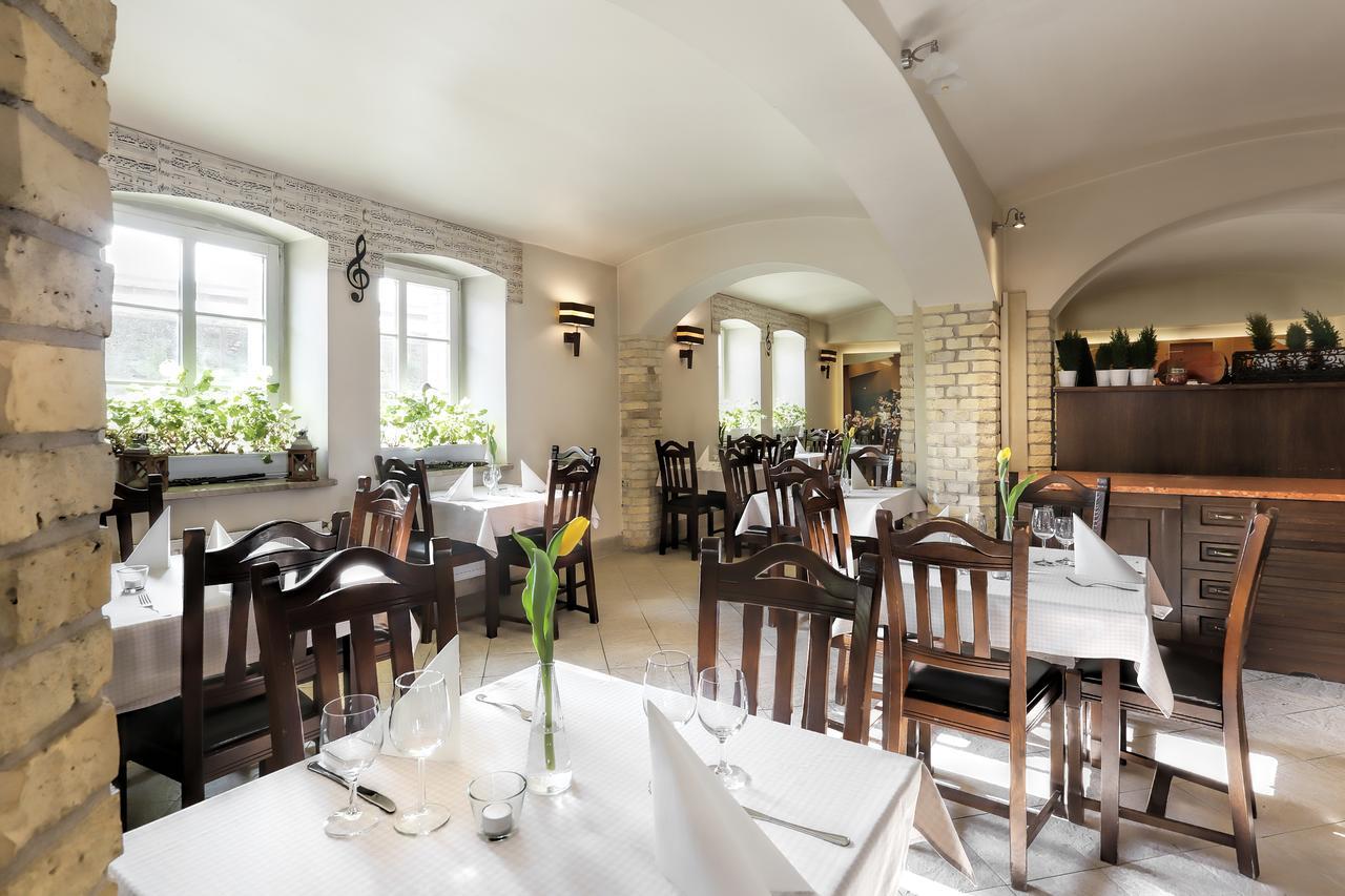 Dom Muzyka Aparthotel 3*