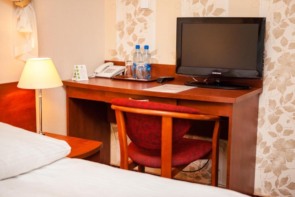 Hotel Logos 2*