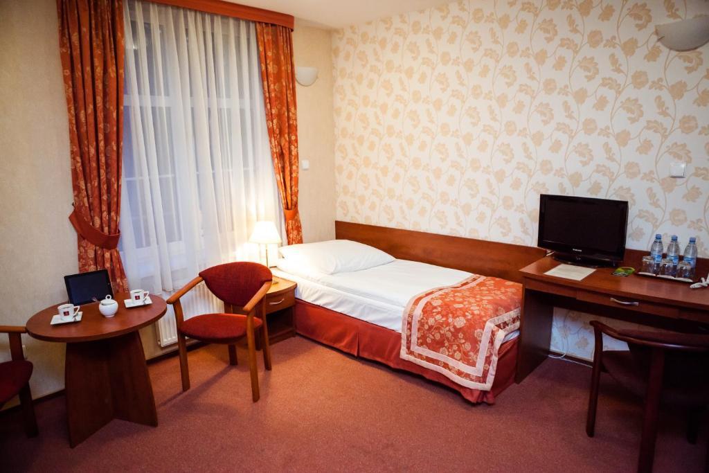 Logos Hotel 2*