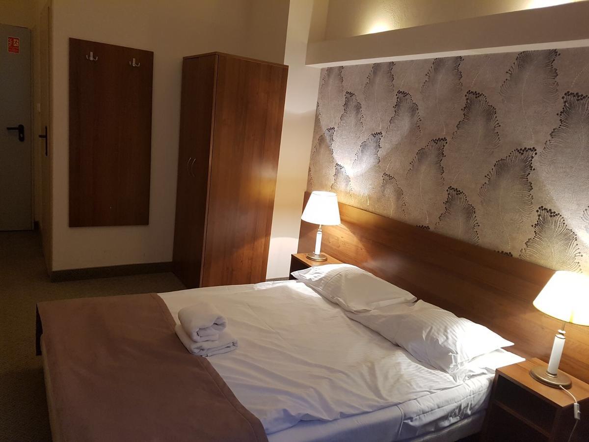Vrest Privat overnatting