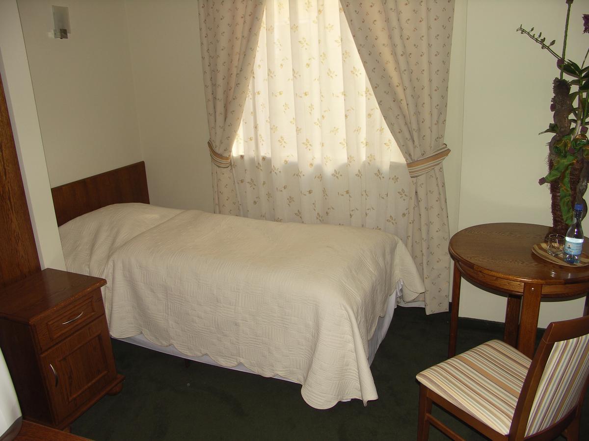 Bed & Breakfast Biala Lilia Old Town Gdansk