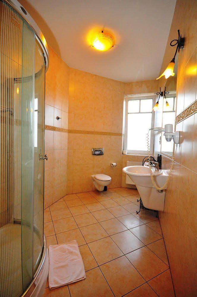Aparthotel La Petite &