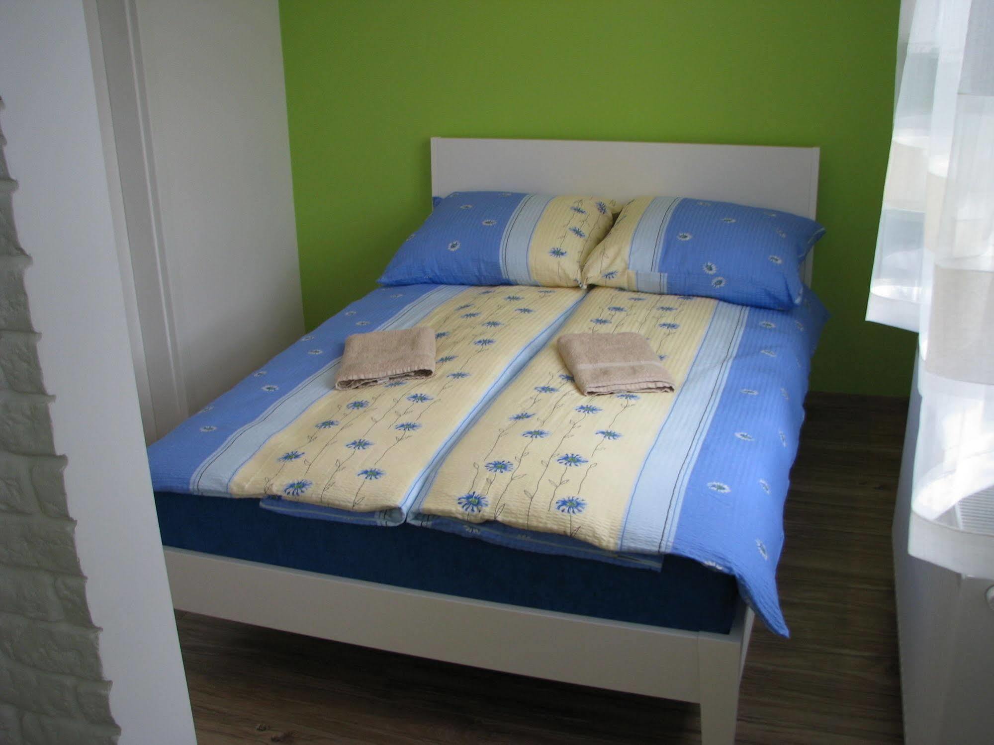 Apartment Sart