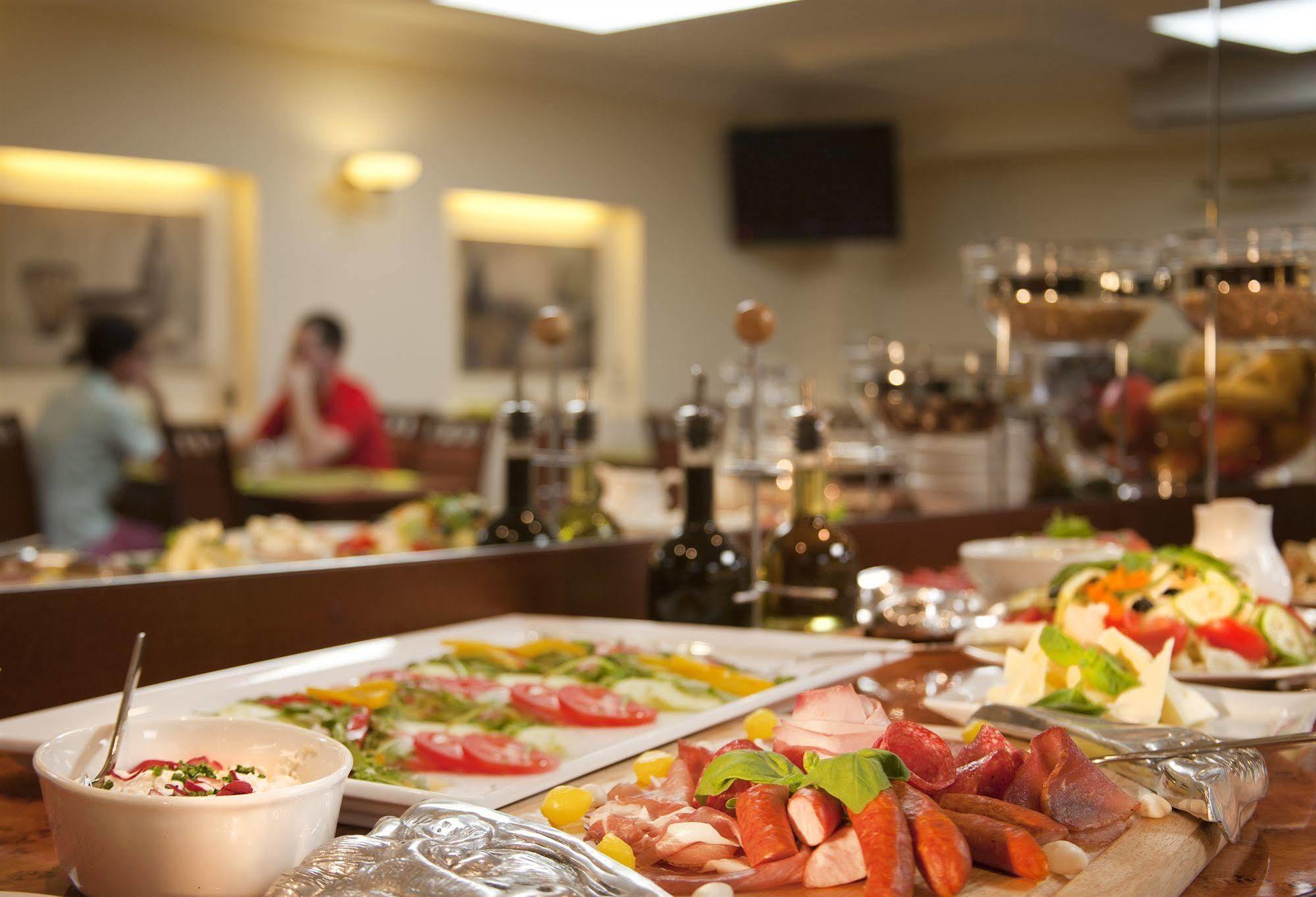Bed & Breakfast Kobza Haus Old Town