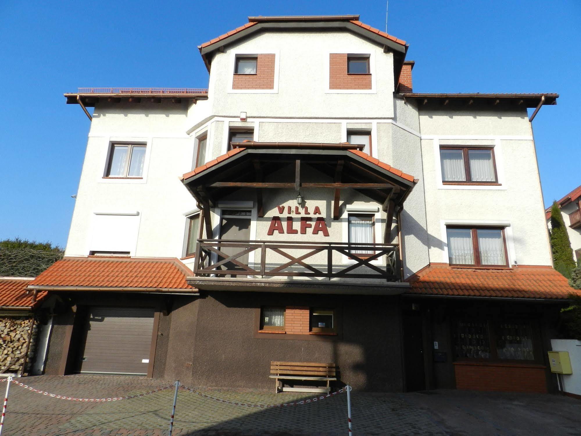 Alfa 3*