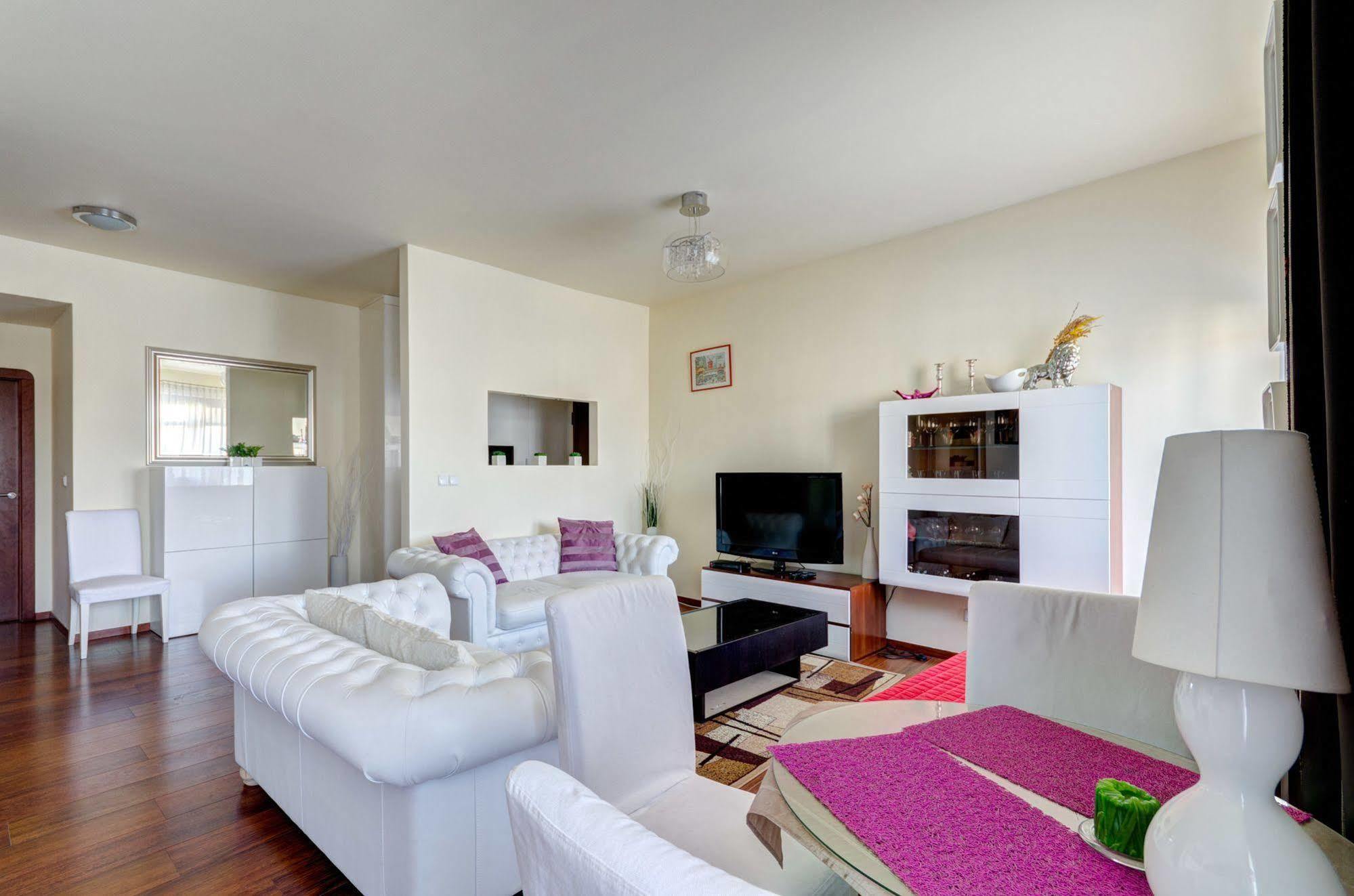 Dom & House - Neptun Park Huoneisto