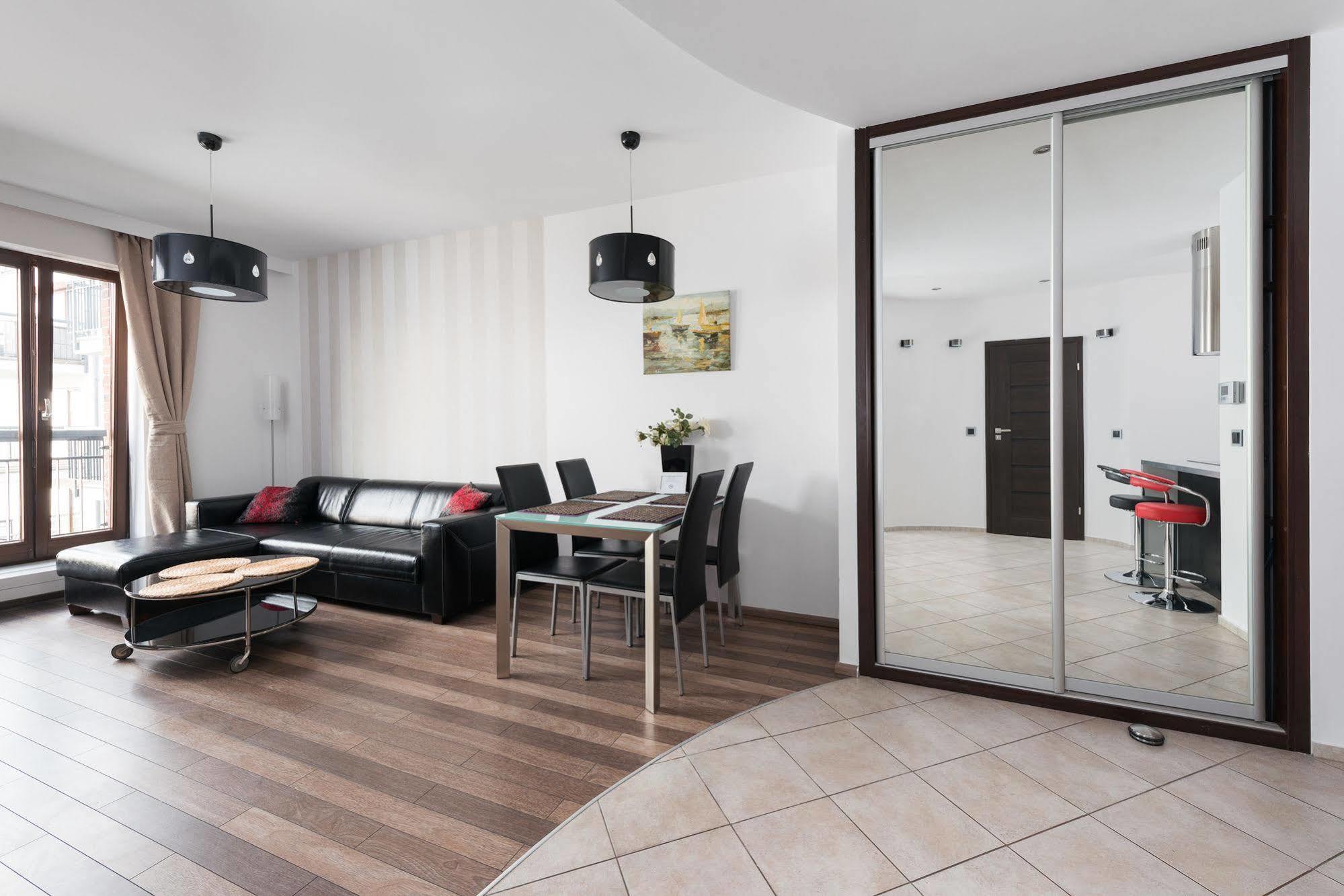 Szafarnia Apartments Old Town * Gdańsk
