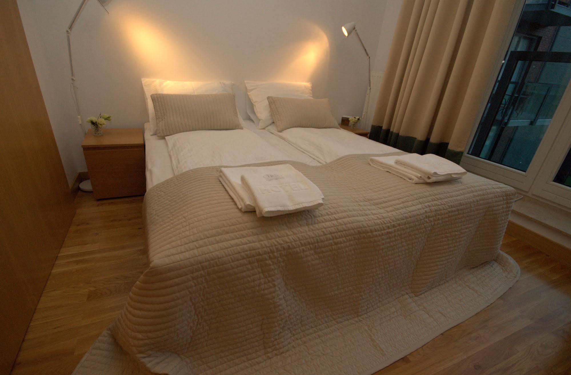 Irs Royal Apartments Apartamenty Irs Kwartal Kamienic