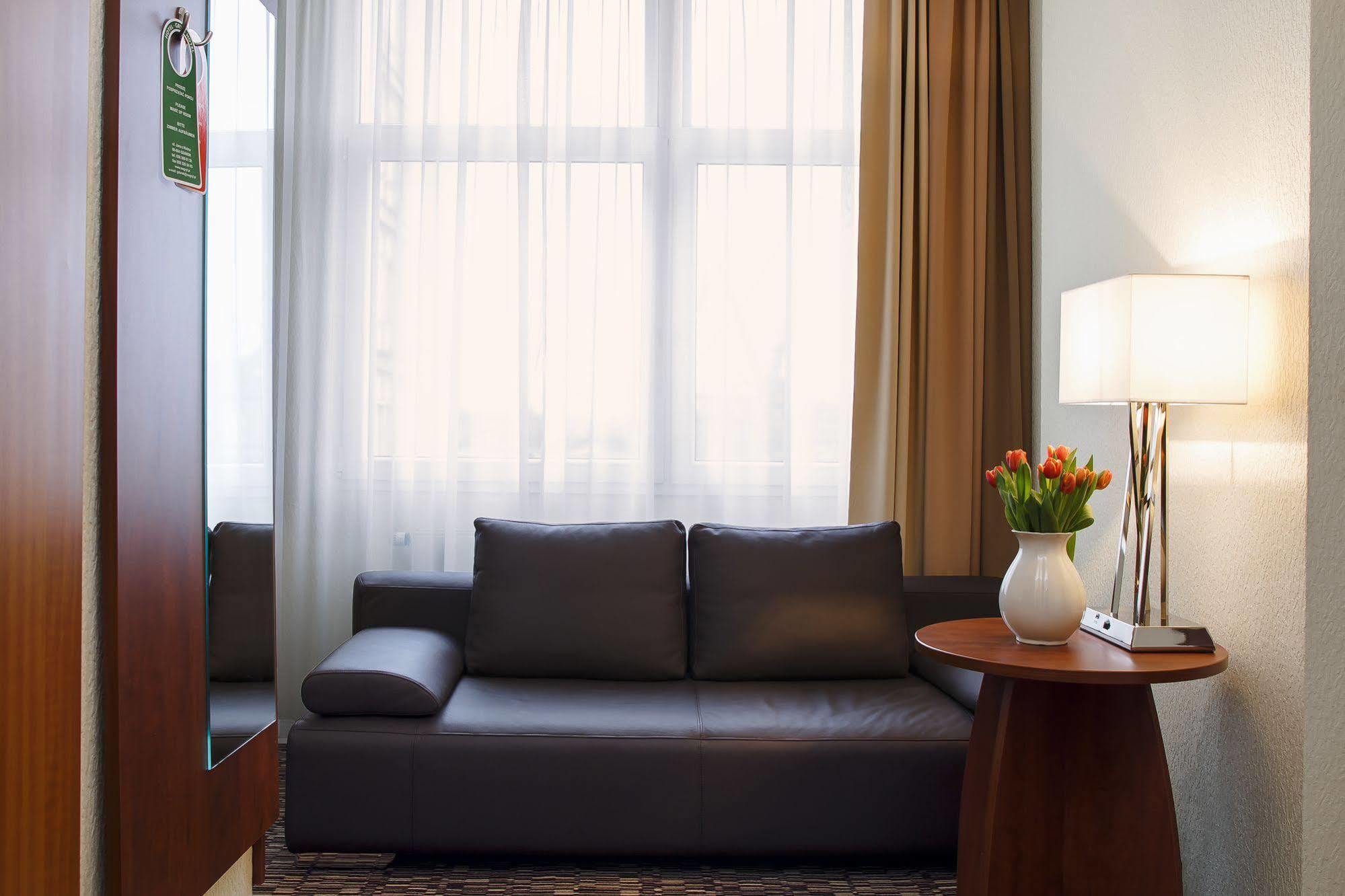 Hotel Gryf 2*