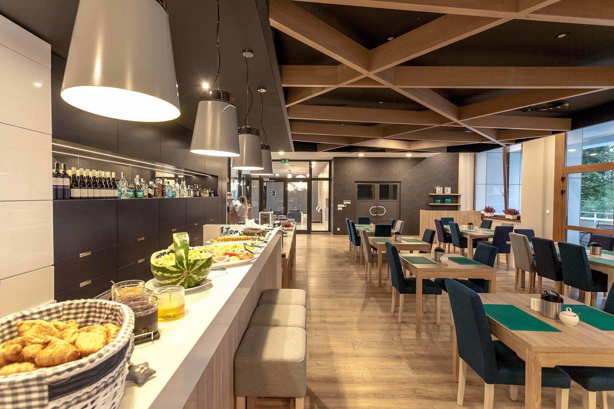 Hotell Zatoka 3*