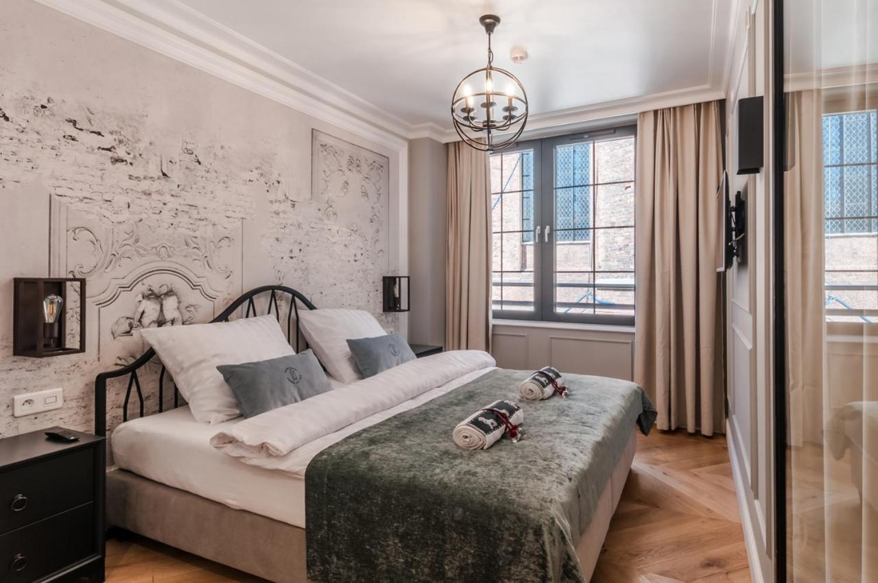 Gotyk House 3*