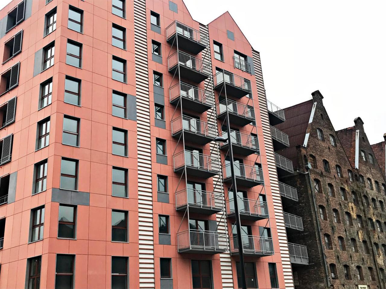 Grand - Waterlane Island Apartment