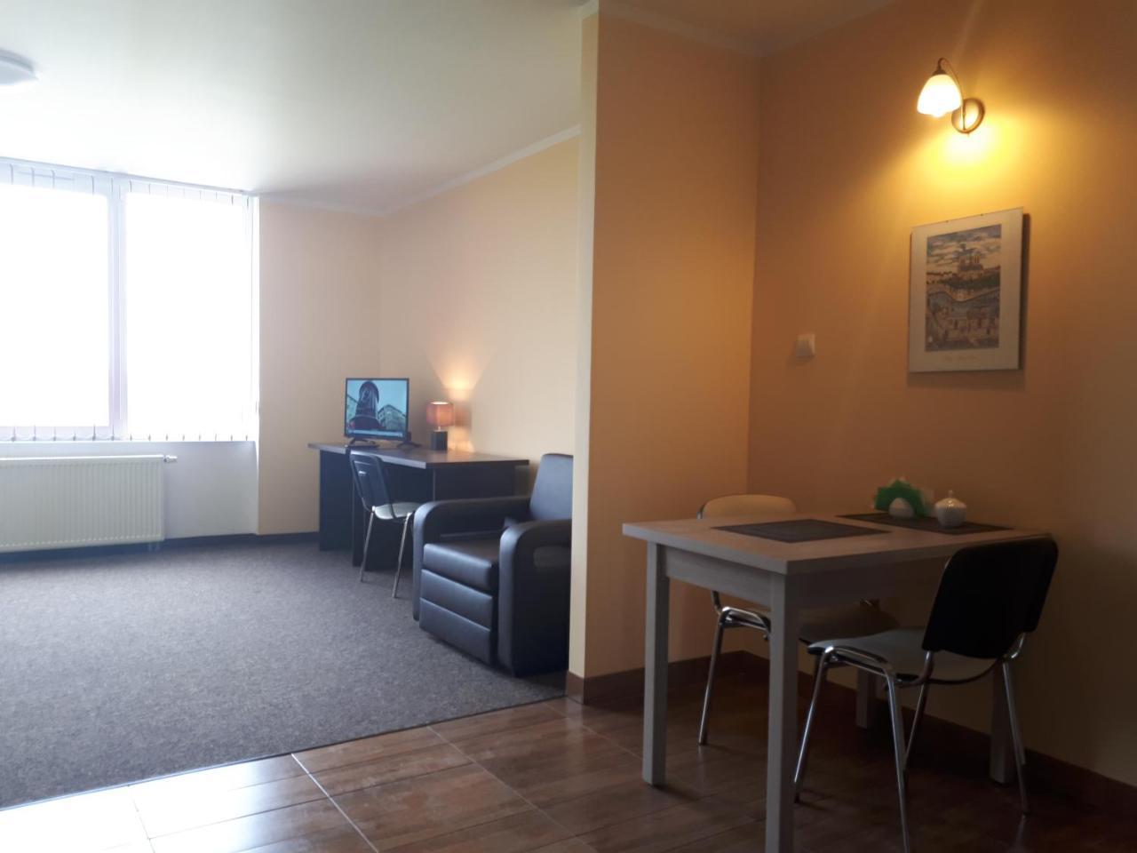 Homestay Noclegi Apro