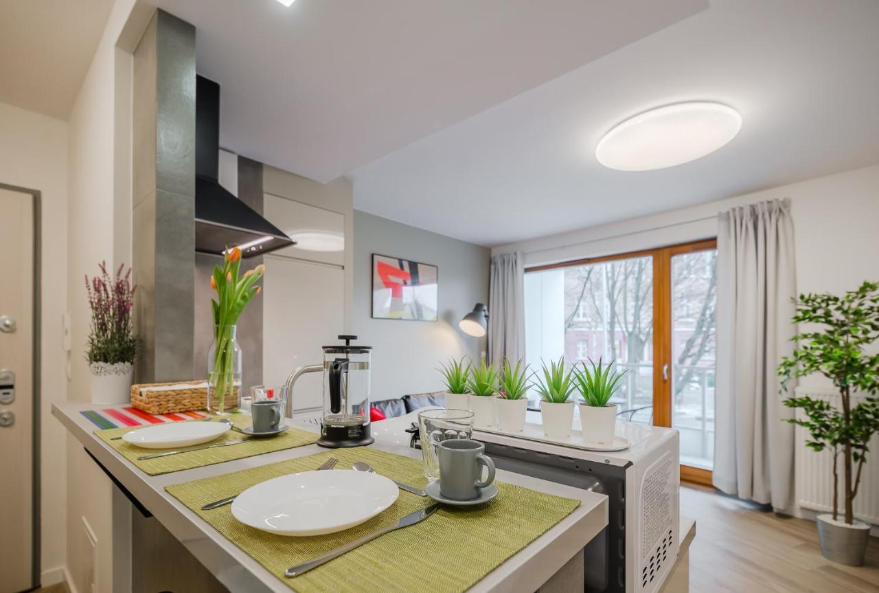 Kontinuum By Renters *