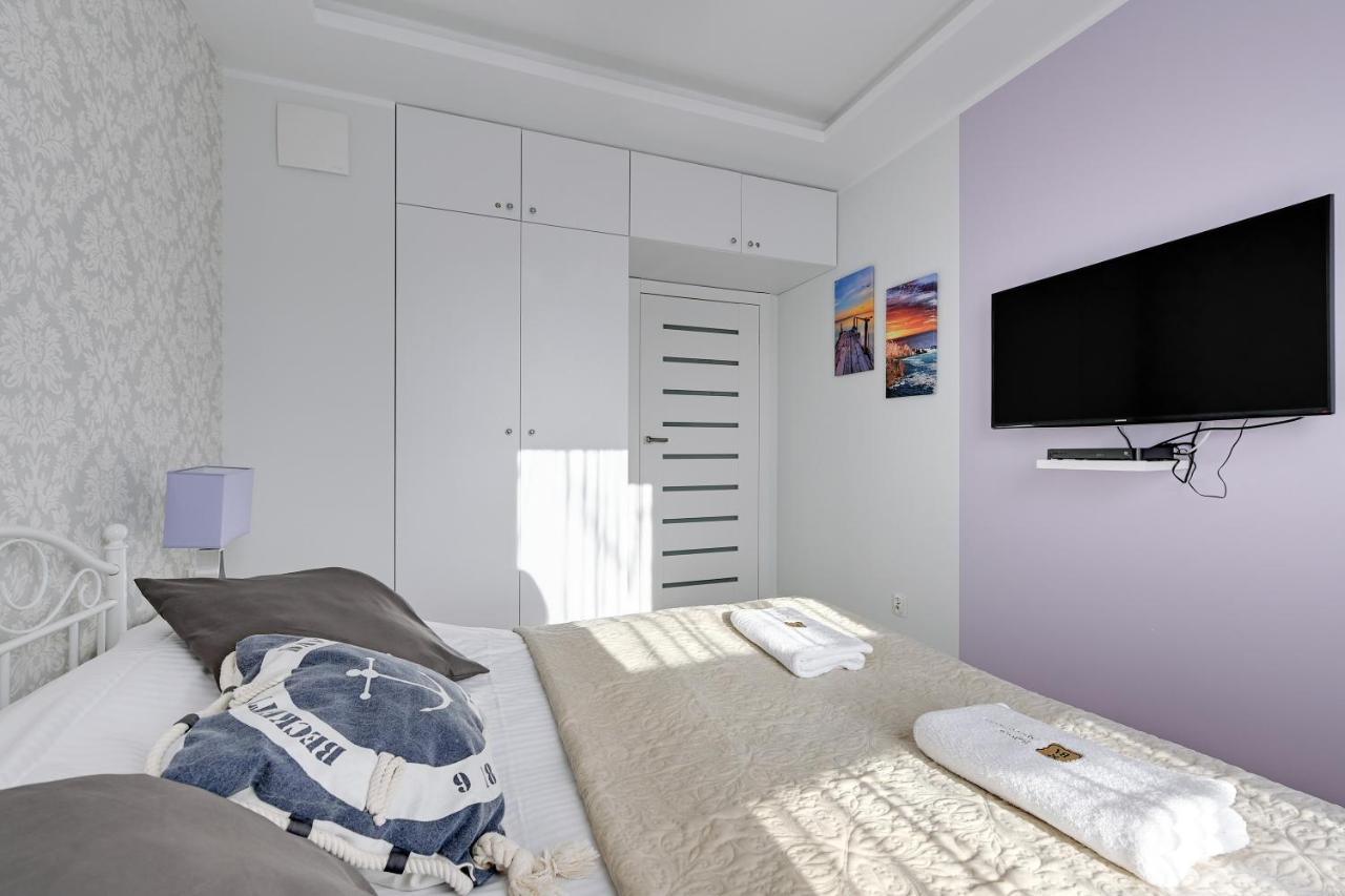 Santorini - Premium Beach Apartment