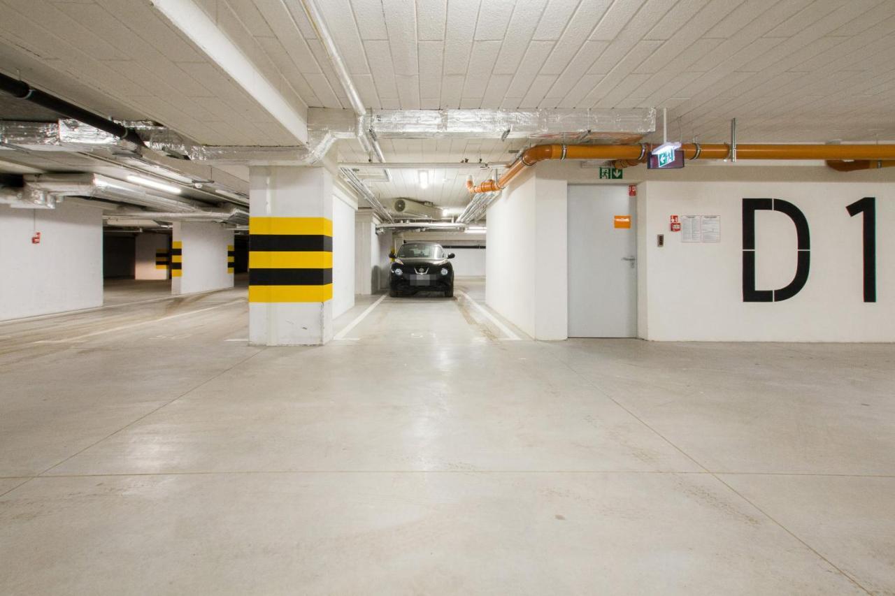 Apartment Front Park Sadowa With Parking By Renters Gdansk