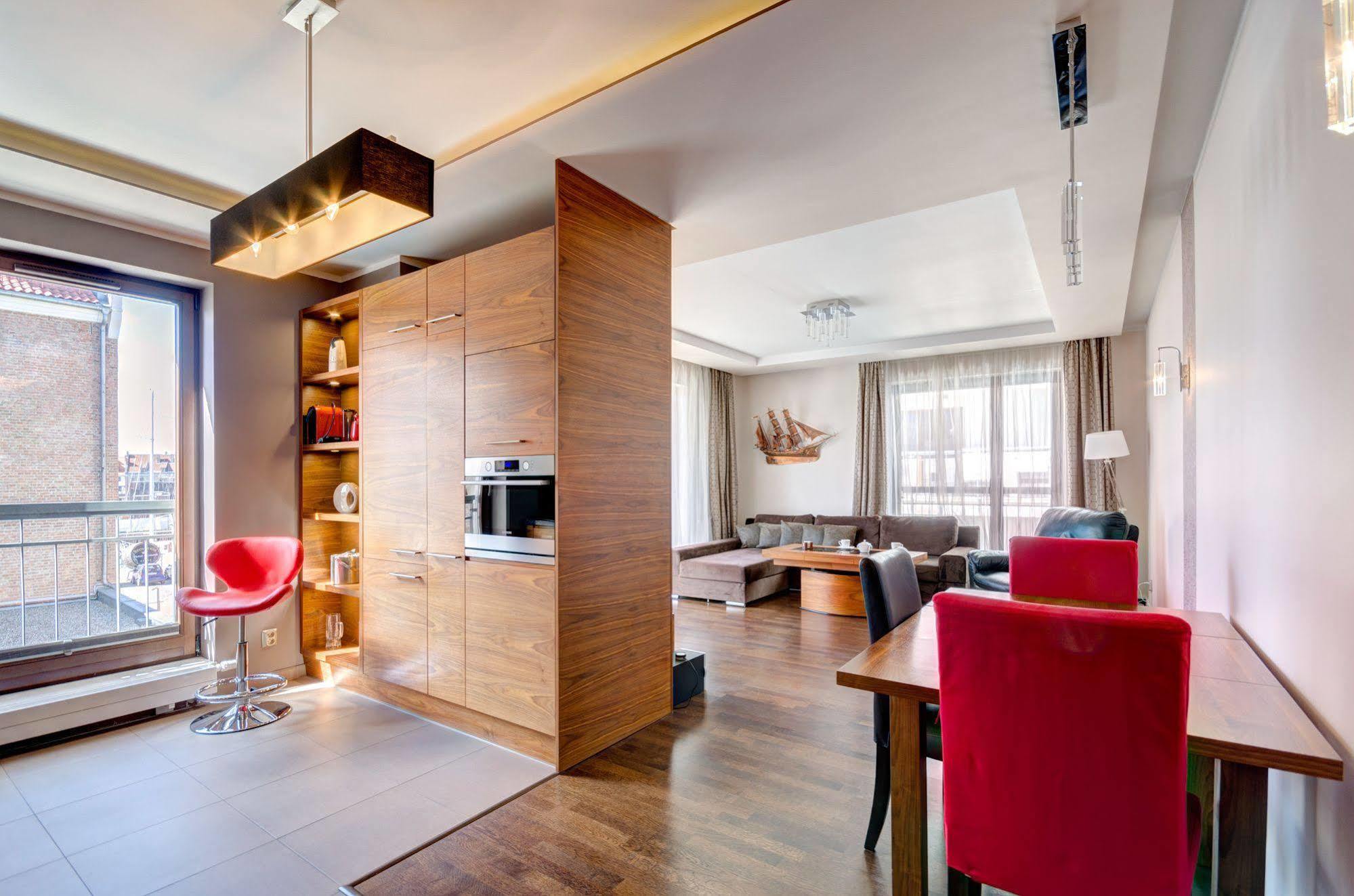 Dom & House - Szafarnia Hotel