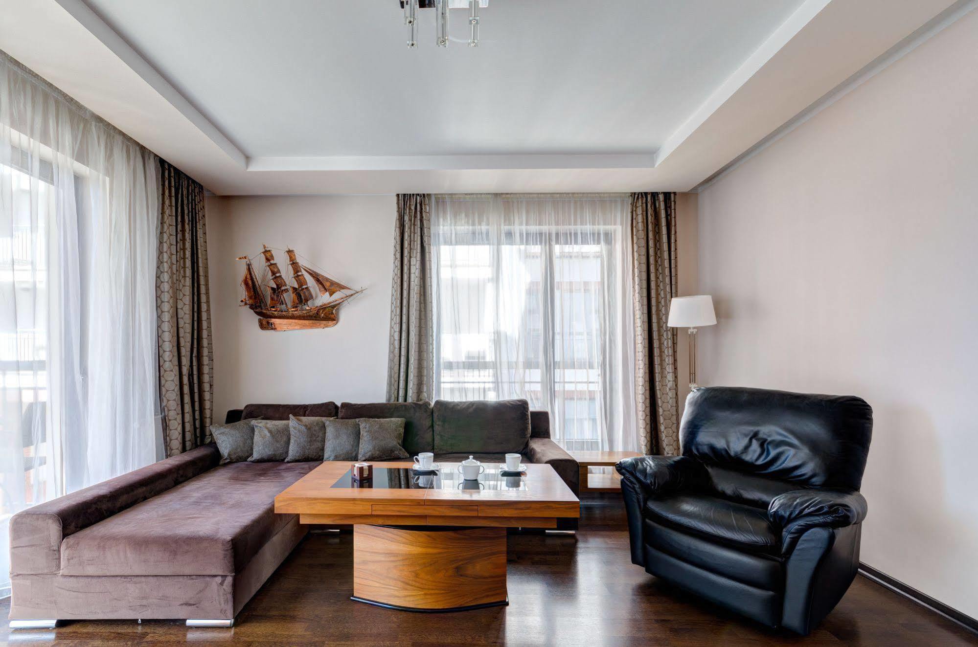 Dom & House - Szafarnia Hotel