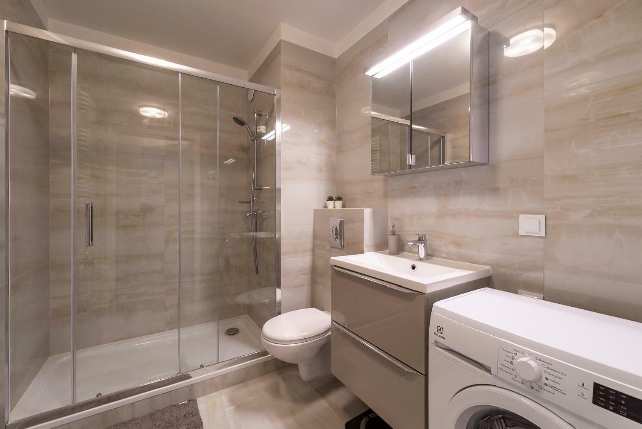 Apartment Waterlane Island - Old Town By Renters Prestige Gdansk