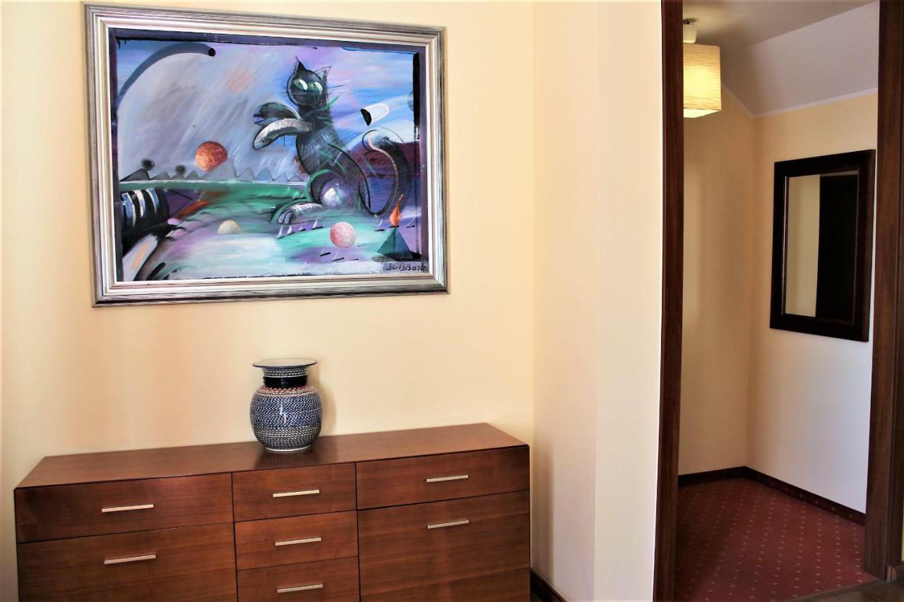 Parnas Old Town Bed & Breakfast 4*