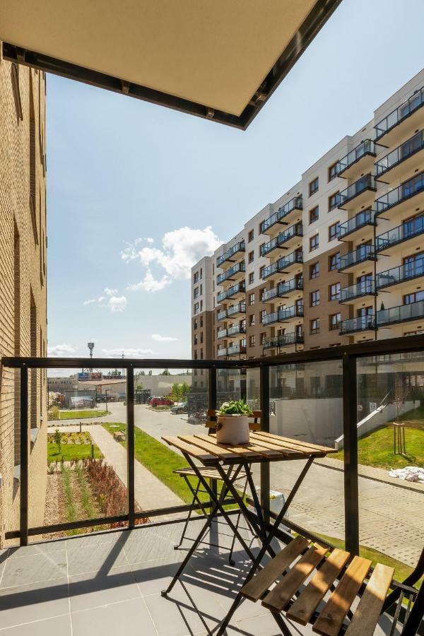 Apartment Zajezdnia Wrzeszcz Grudziadzka By Renters Gdansk