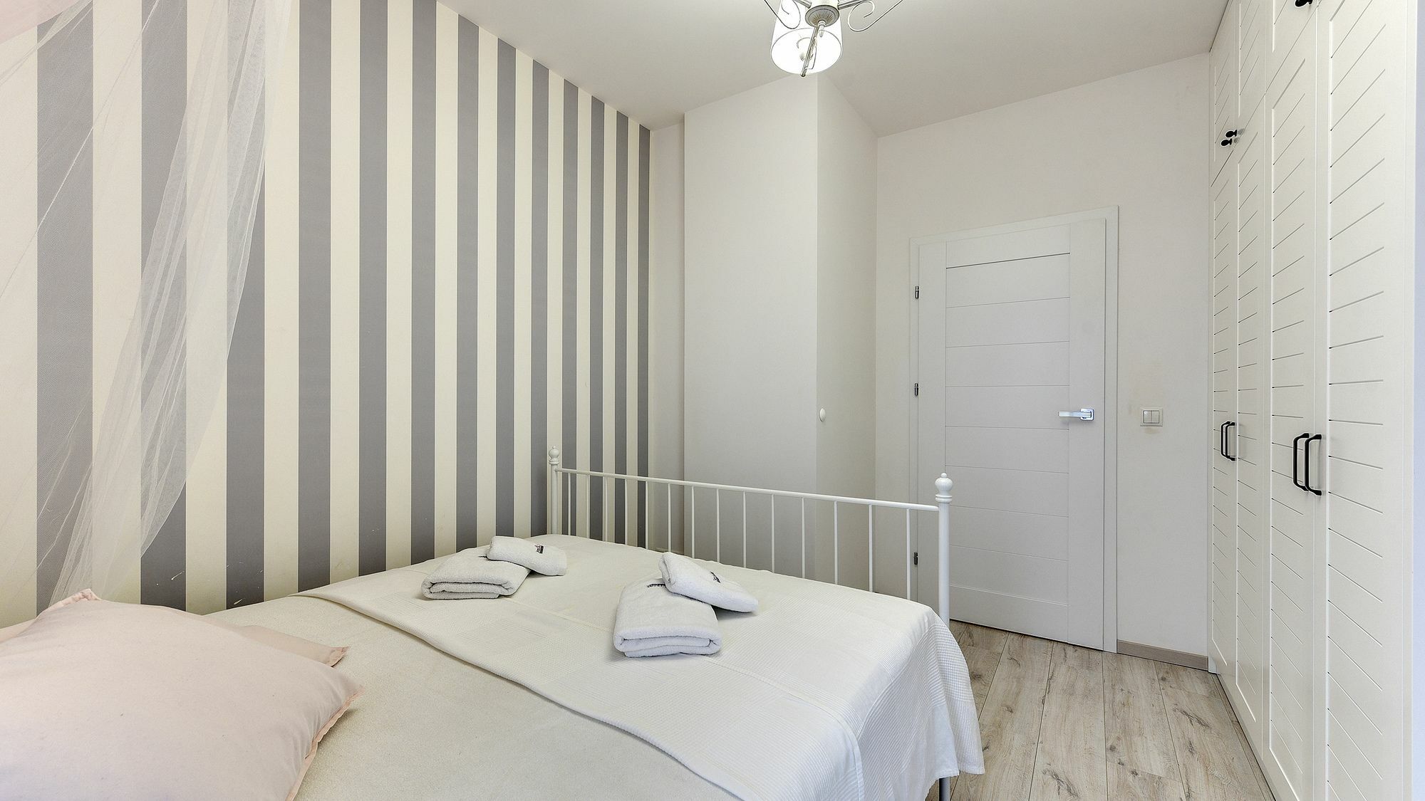 Dom & House - Bursztynowa Estate Apartamento Gdańsk