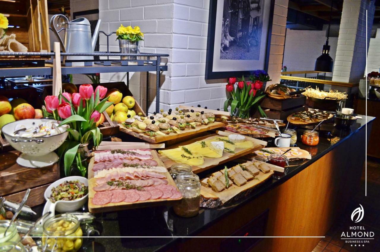 Almond Business & Spa 4*