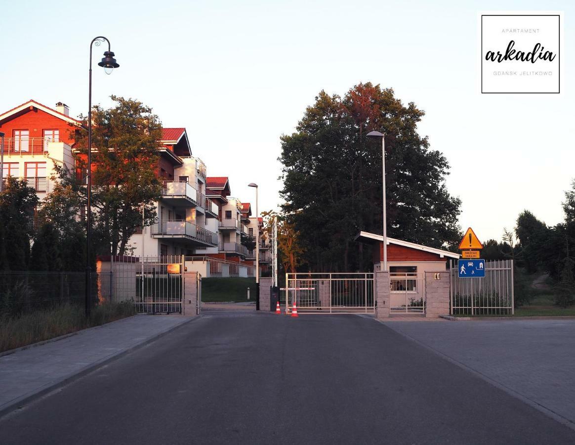 Arkadia Nad Samym Morzem Apartment *