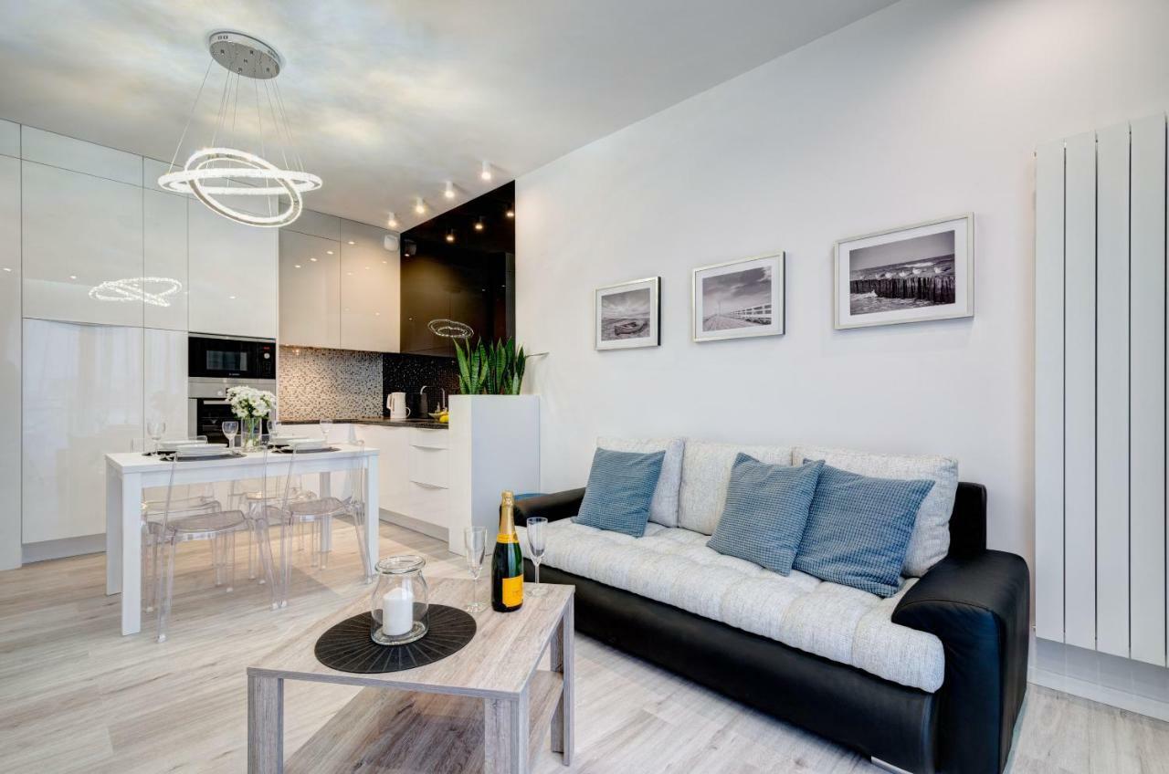 Live & Travel Number 1 Apartment *