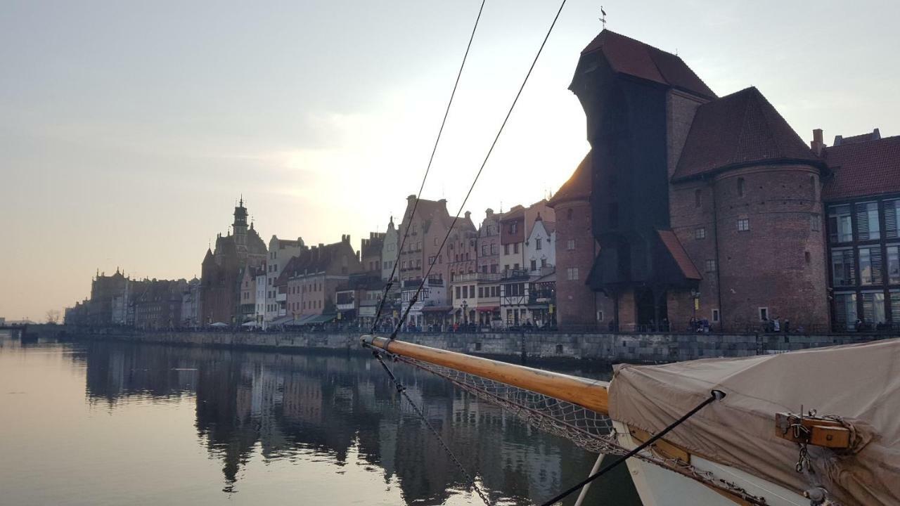 Lejlighed New 100m From Old Town And Marina
