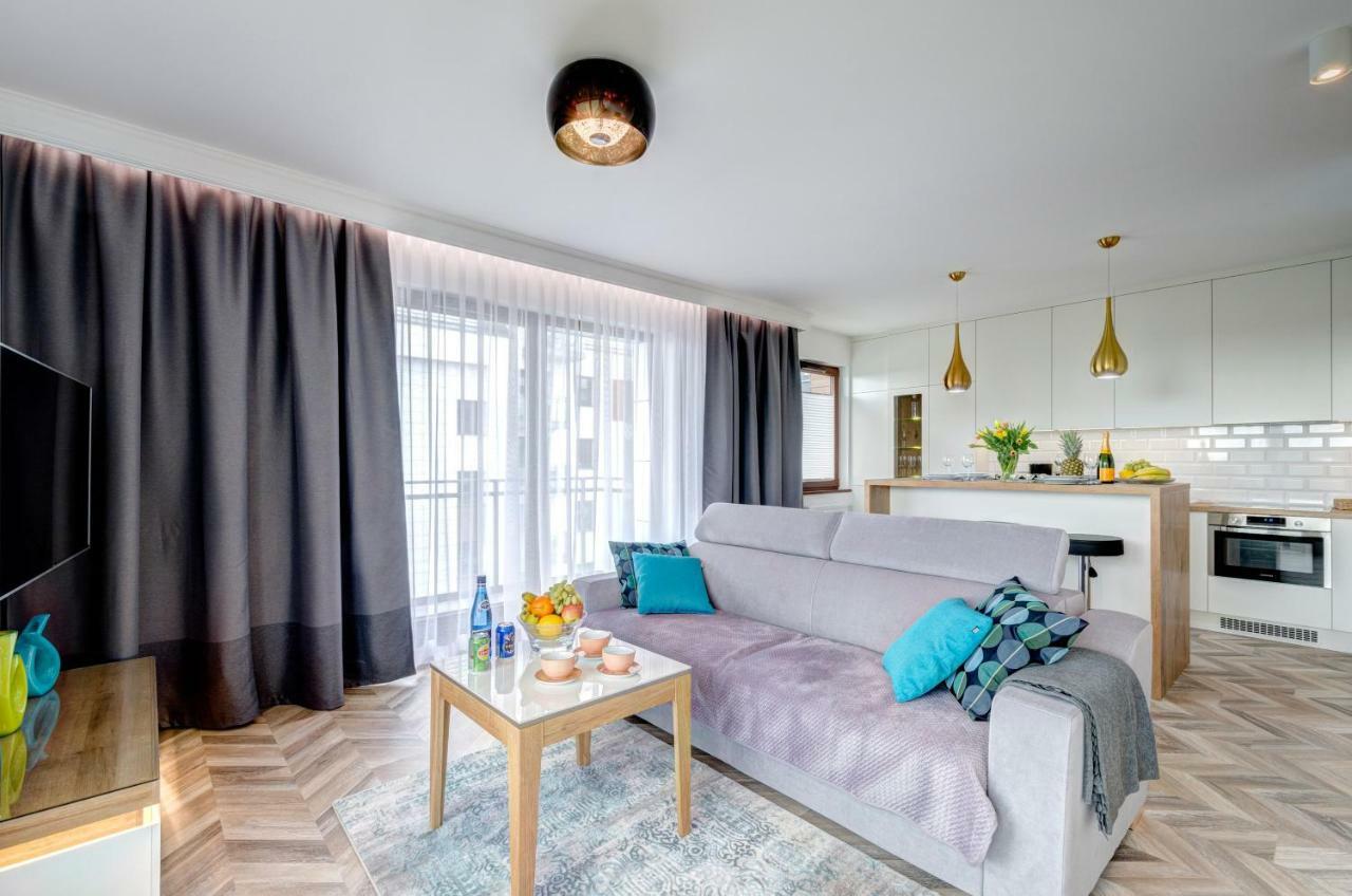 Live & Travel Number 1 Apartment