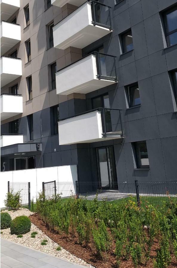 Apartment Black House
