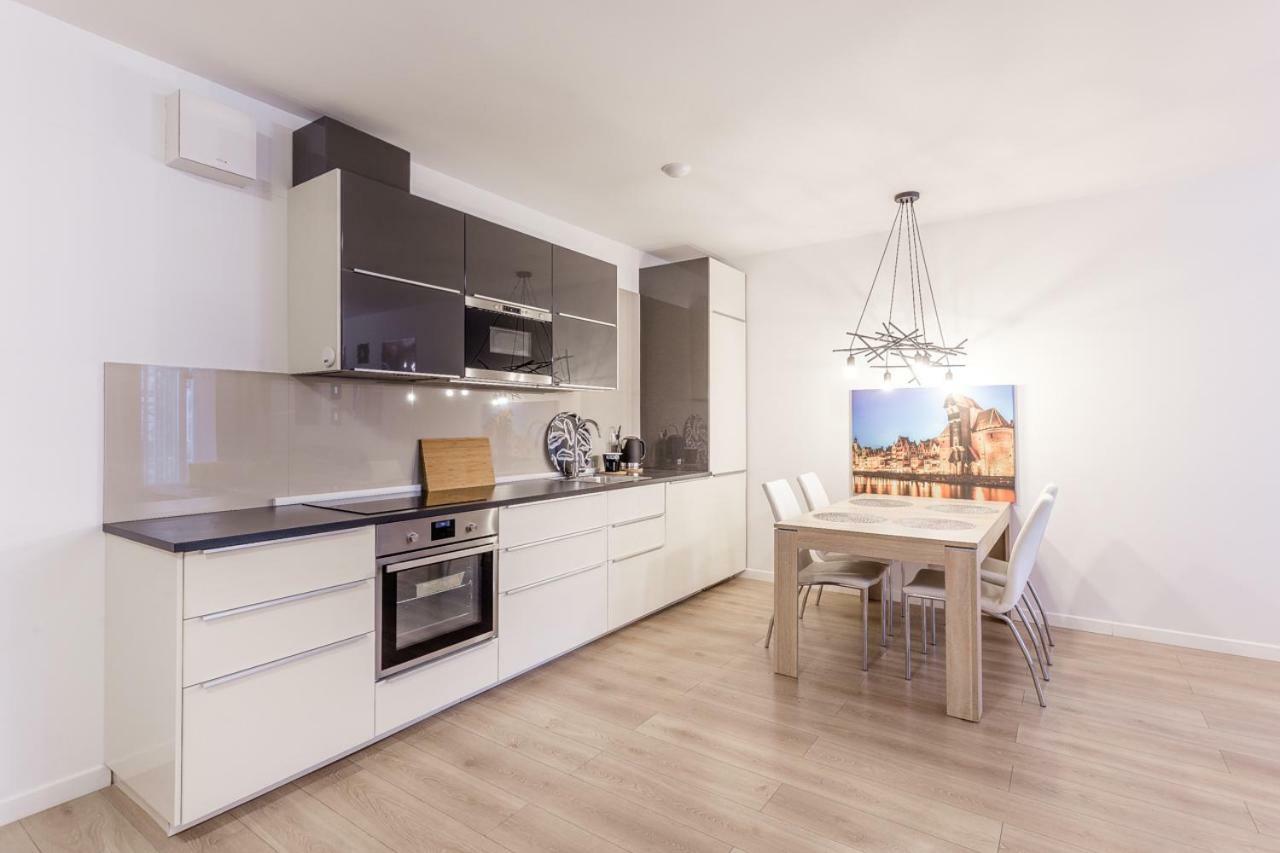 Apartmate Spacious With Balcony Oldtown For 6 People *