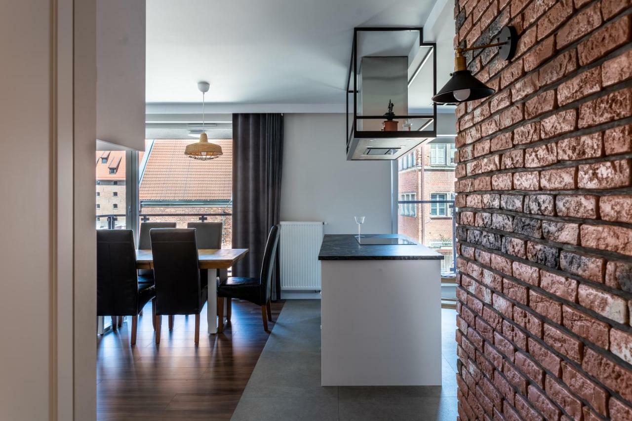 Chmielna Apartment