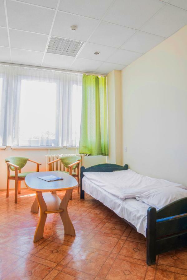 Dlugie Ogrody Hostel *