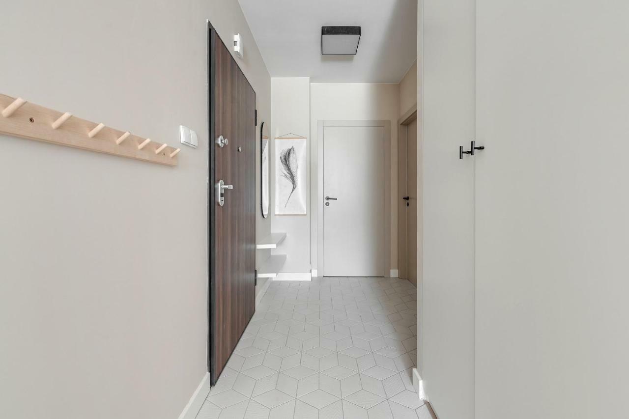 Wave - Olivia Park Apartment *