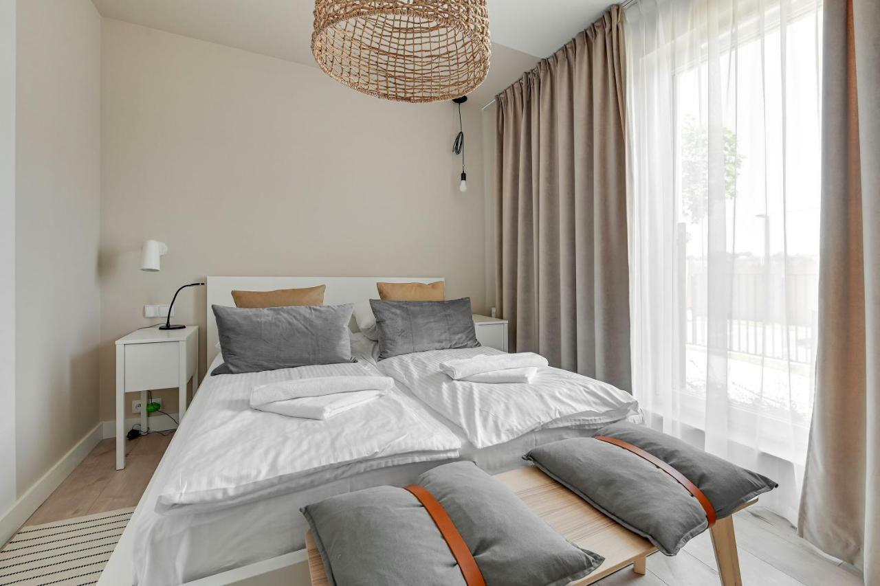 Wave - Olivia Park Apartment *