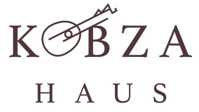 Kobza Haus Old Town Bed & Breakfast 3*