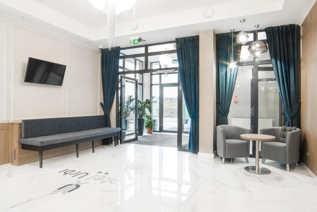 Hotel Urbi 2*