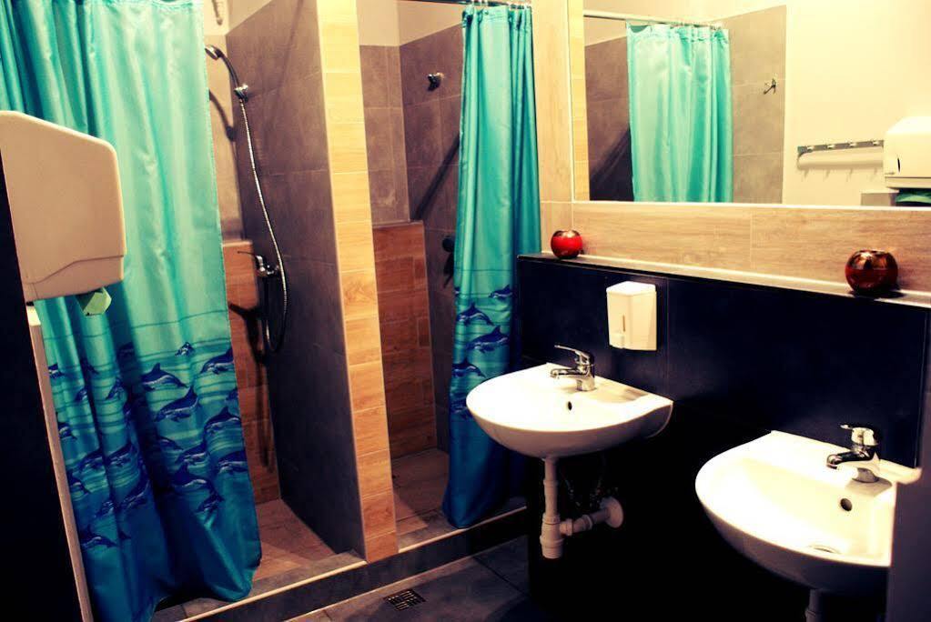 Universus Hostel
