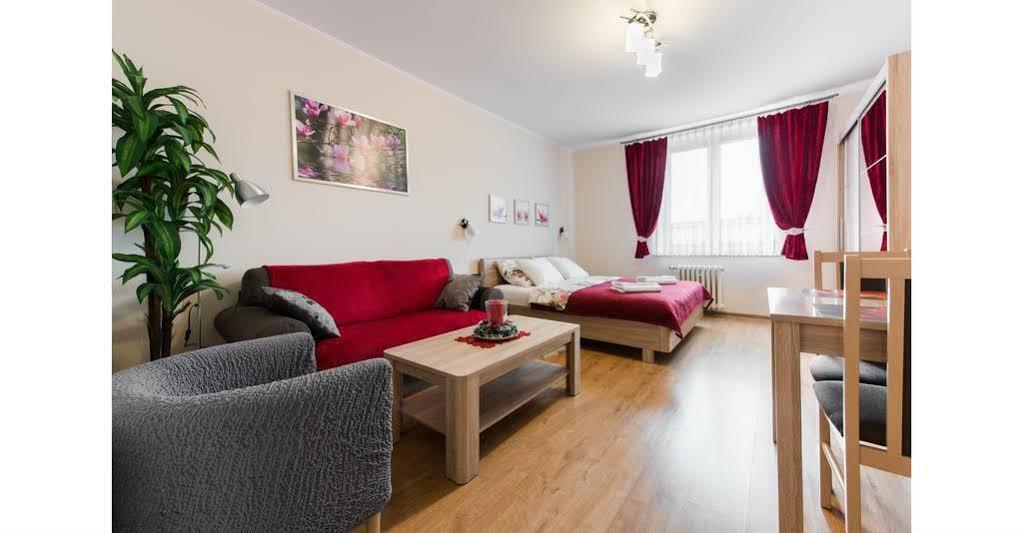 Old Town Bednarska Apartment
