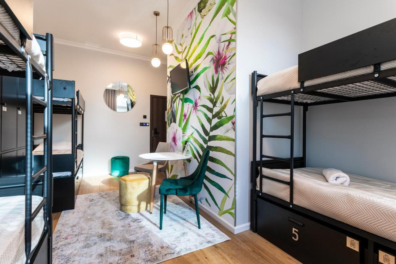 Forrest & Aparthotel *