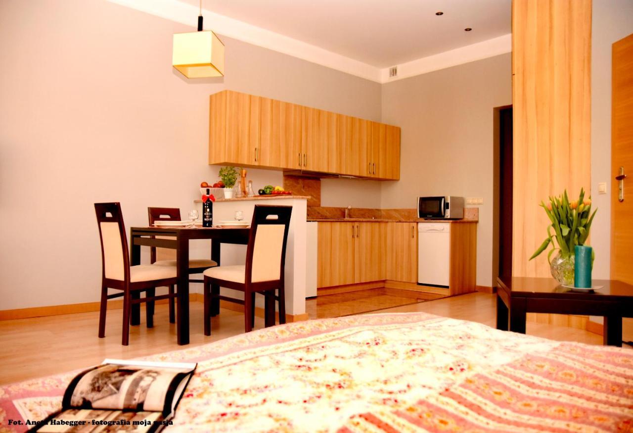 Amber Apartment *