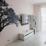 Cedrowa Street Modern Apartment