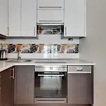 Platinium Albatross Towers