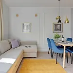 Dom & House - Apartamenty Kameralnie Jelitkowo 200 Metrow Od Plazy