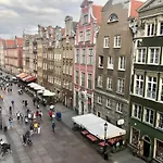 Apartament Długa 77