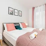 Apartments Gdansk City Center By Renters
