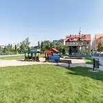 Elite Apartments By The River