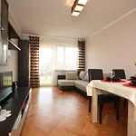 Rent A Flat Apartments - Dabrowszczakow St.
